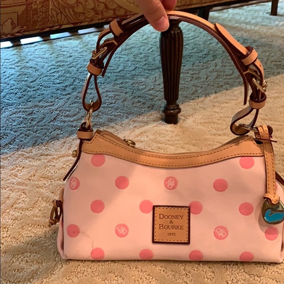 A pink textile leather Dooney & Burke 1975 purse - Picture 2 of 4